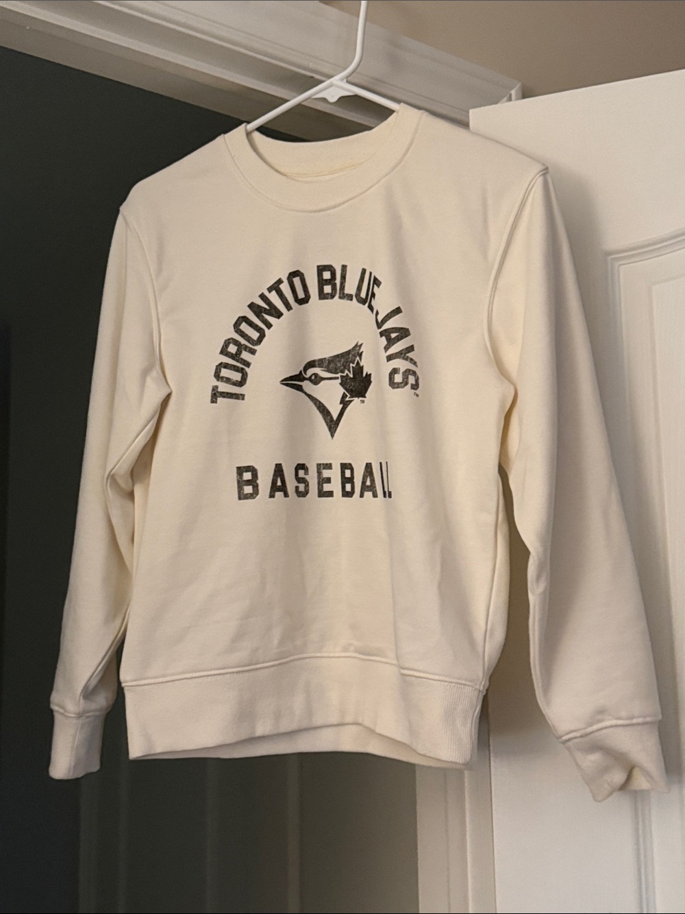 Genuine Merchandise Cream Toronto Blue Jays Crewneck Sweatshirt